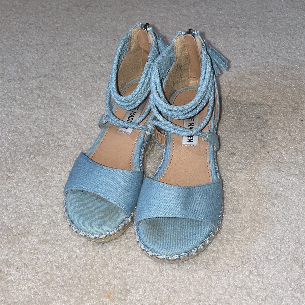Steve Madden Blue Wedged Sandals